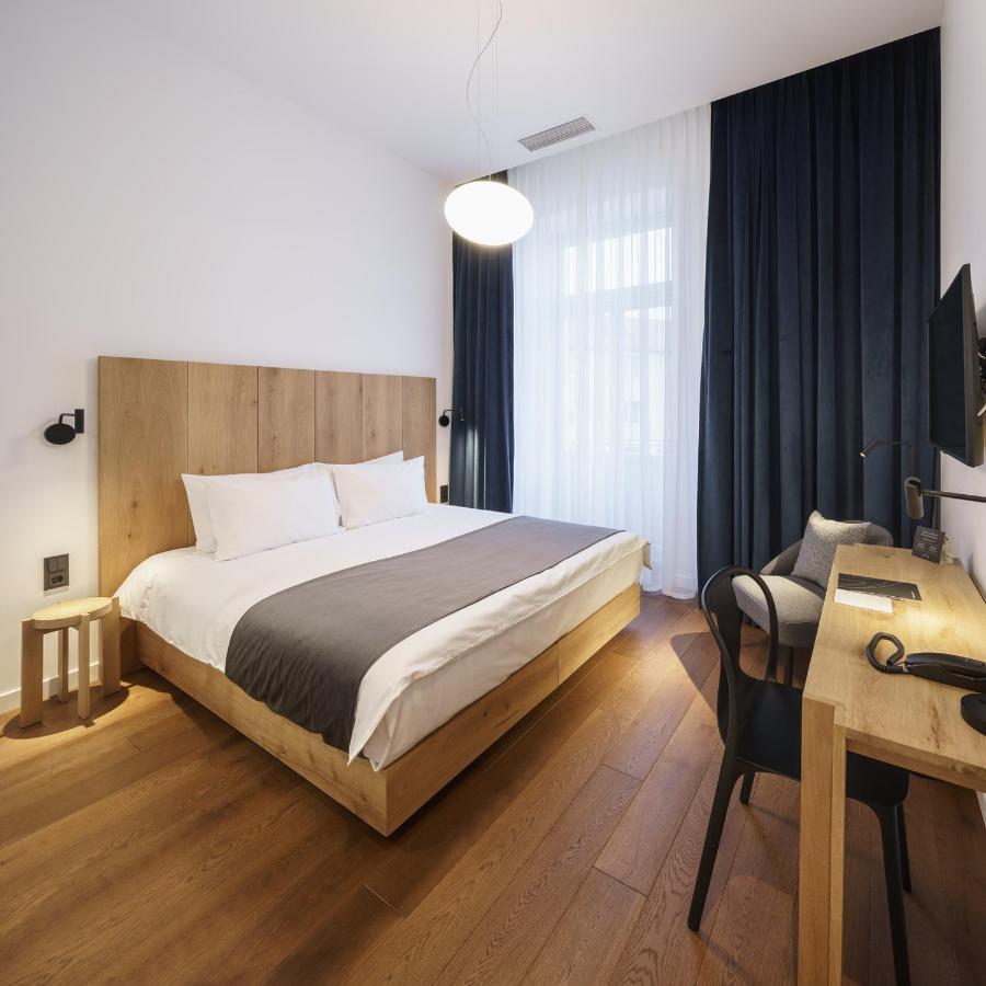 Casa Popeea Boutique Hotel Брэила Экстерьер фото